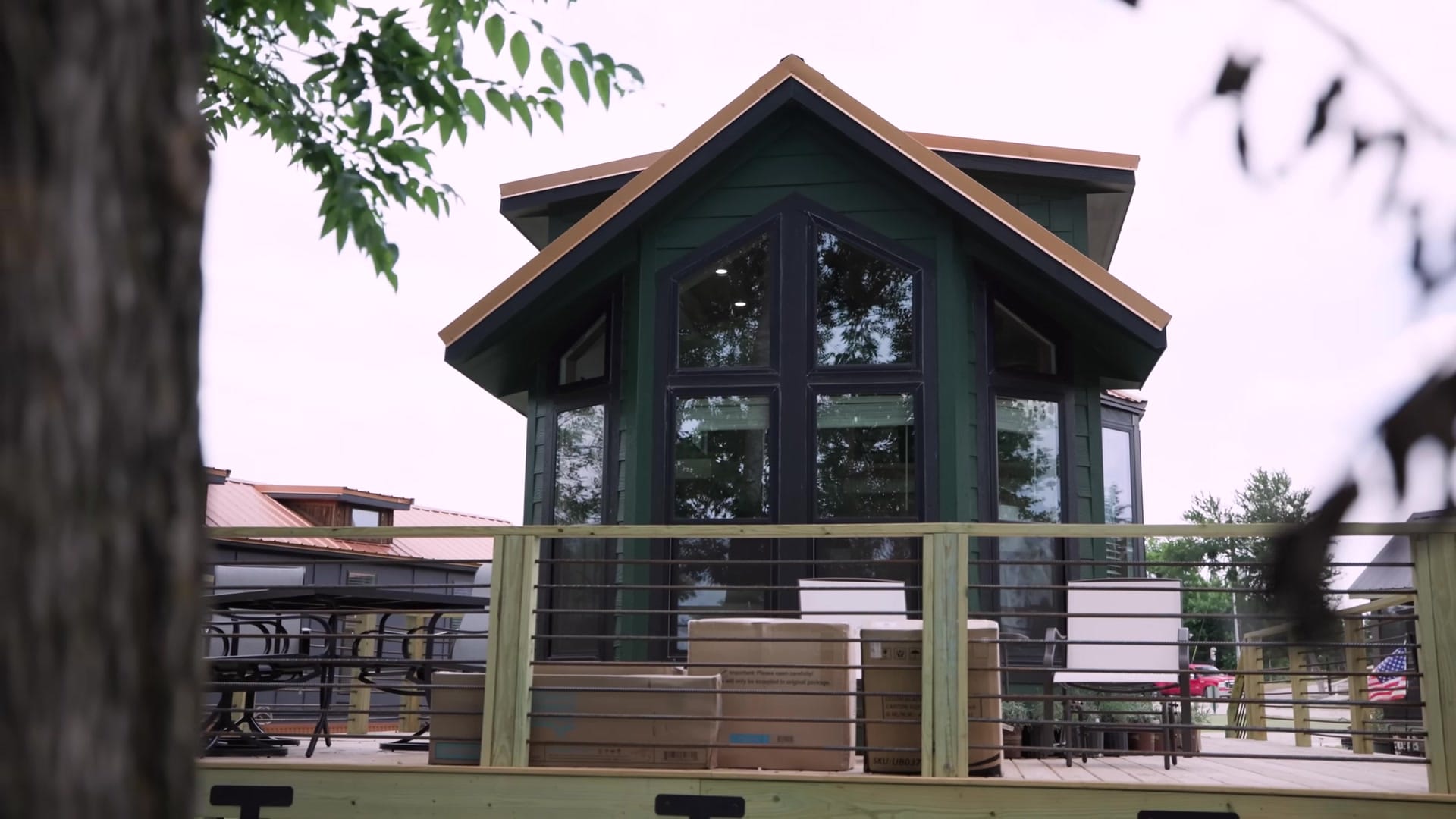 Screenshot at 00:07:05