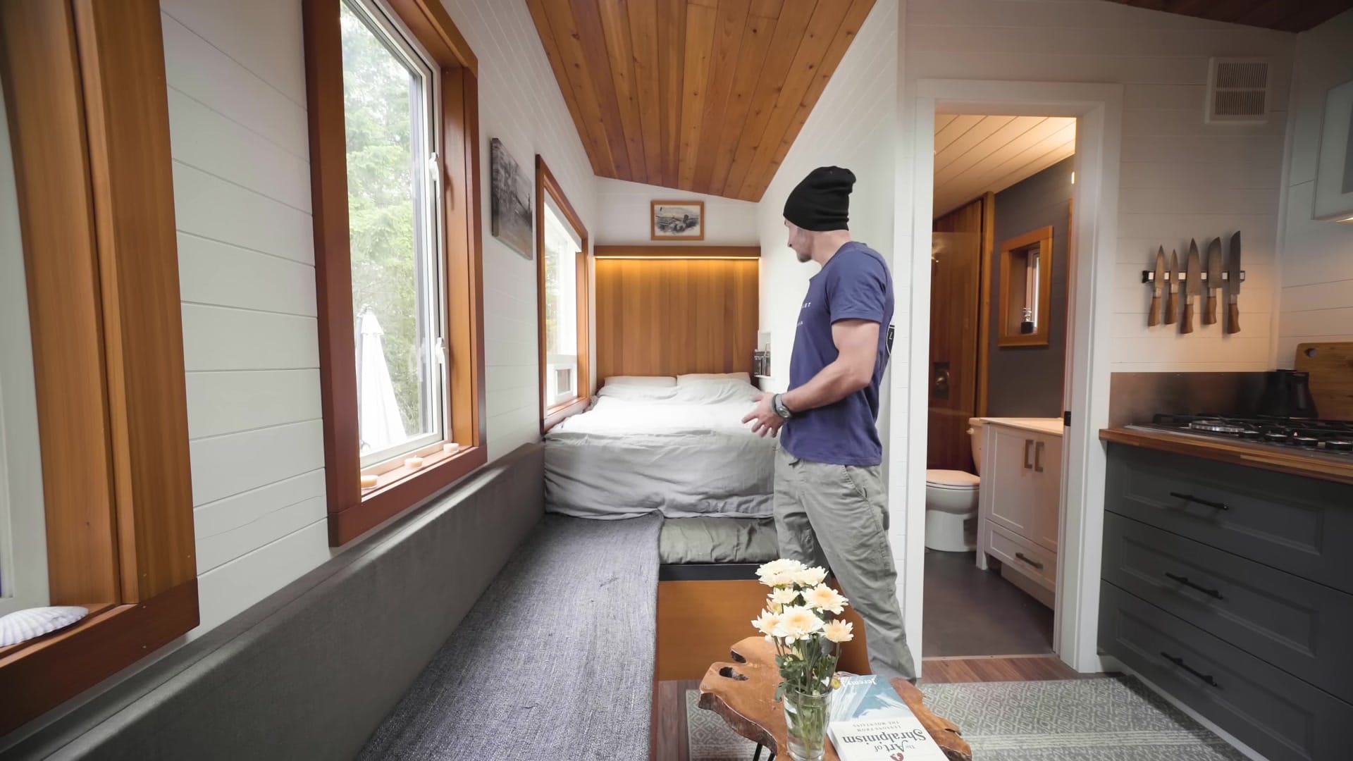 Screenshot at 00:05:15