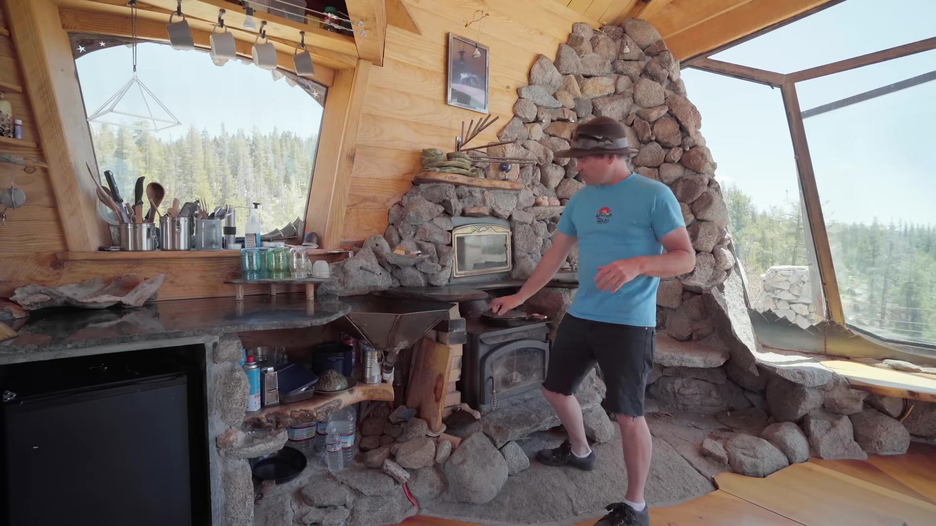 Screenshot at 00:06:55