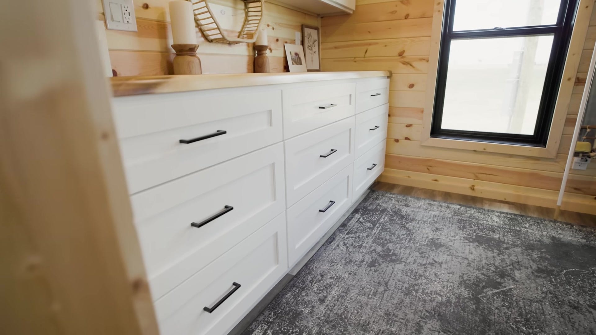 Screenshot at 00:10:49