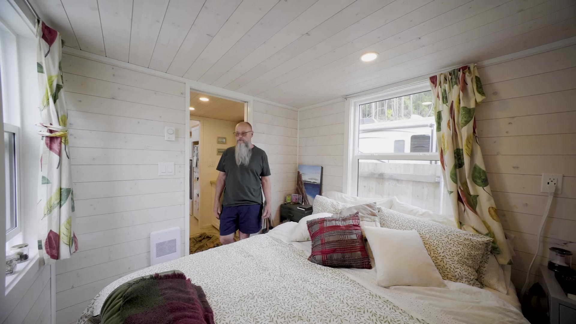 Screenshot at 00:16:06