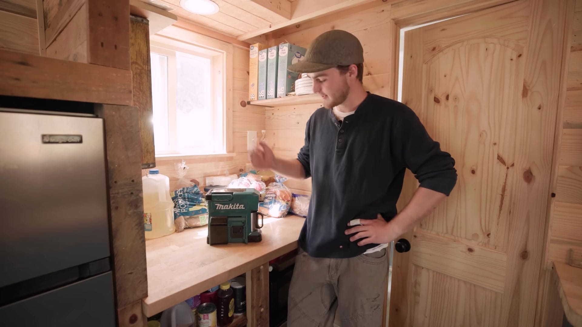 Screenshot at 00:02:26