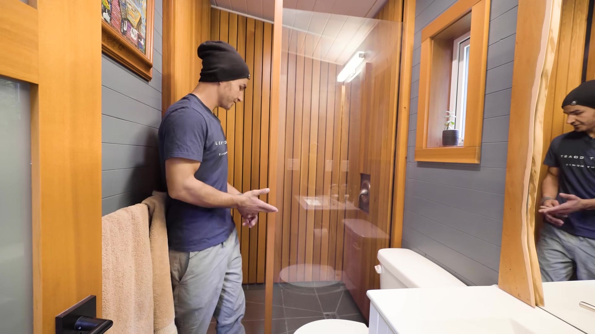 Screenshot at 00:08:54