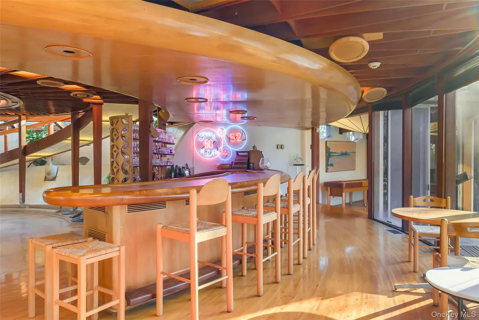 That curvy bar is dangerous. Everyone ends up hanging here.