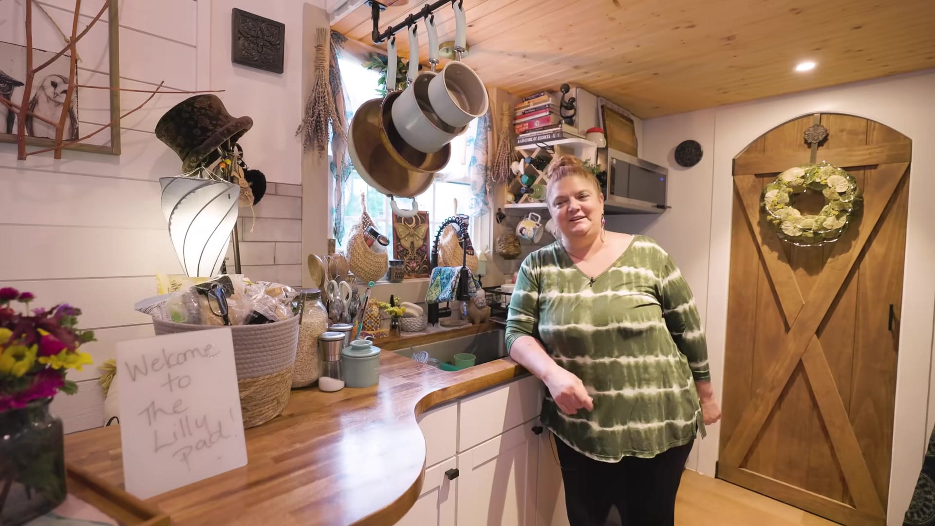 Screenshot at 00:02:51