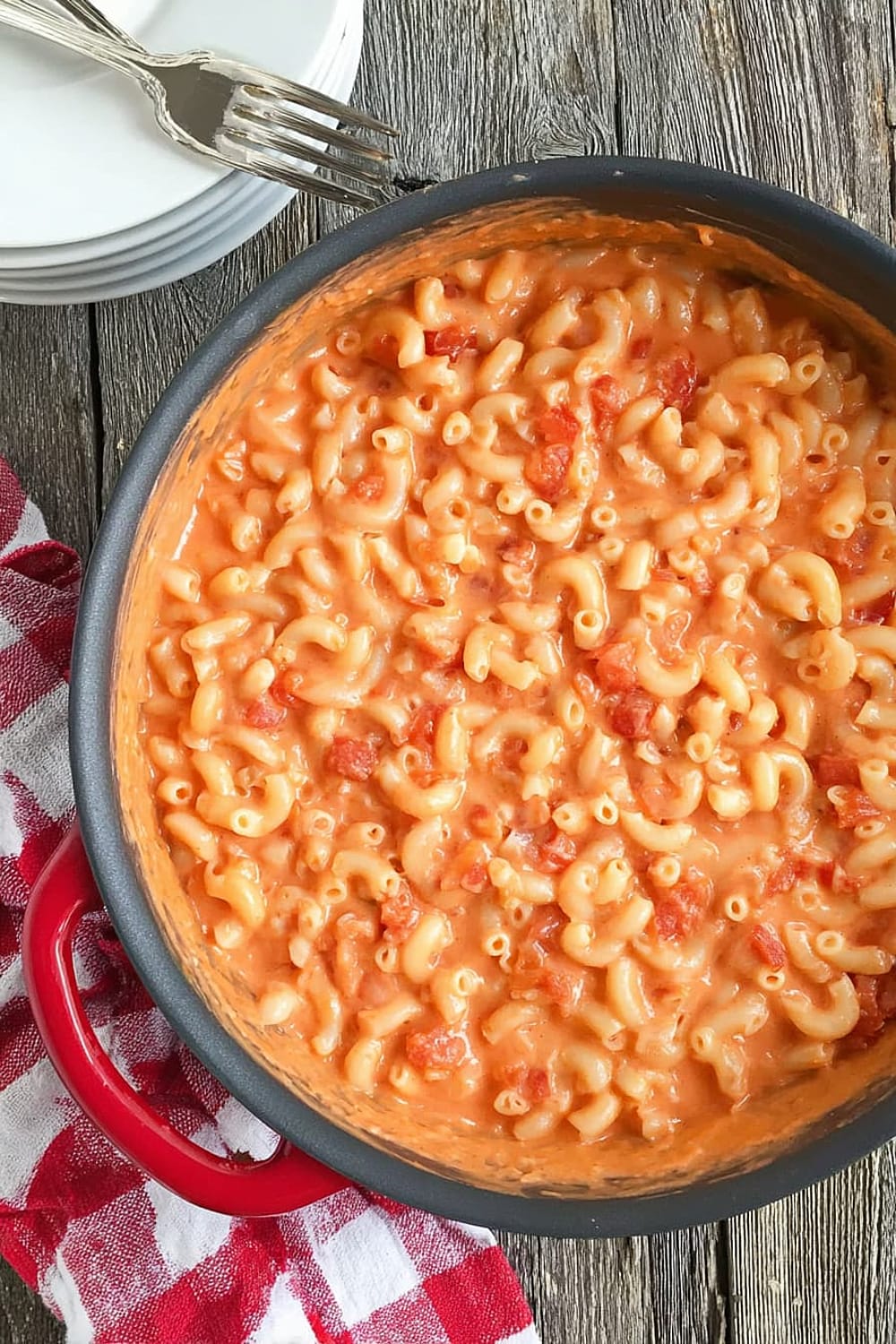 Creamy Tomato Macaroni and Cheese