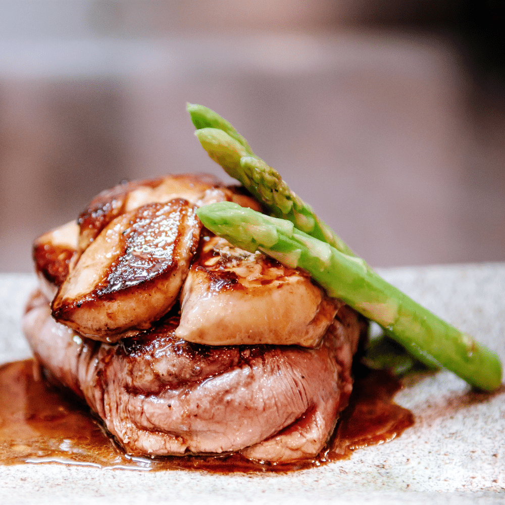 How to Choose What Meat to Serve with Asparagus