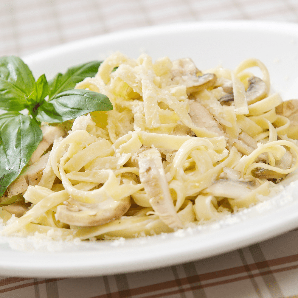 chicken alfredo meal