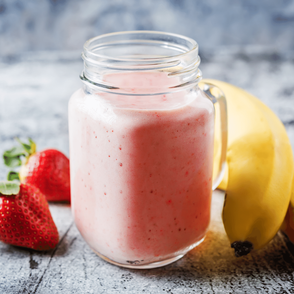 How to Make Strawberry Banana Smoothies without Yogurt