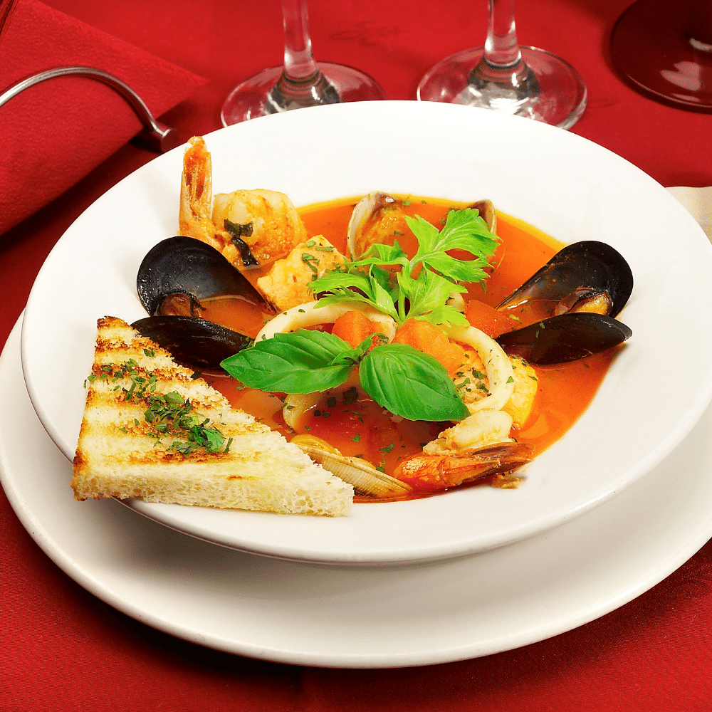 Tips for Serving Elegant Soups for A Dinner Party