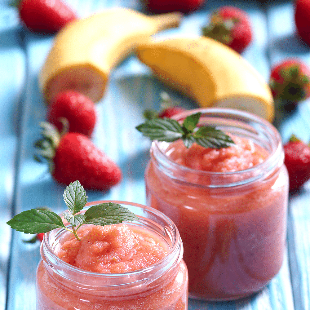 Tips When Making Strawberry Banana Smoothies without Yogurt