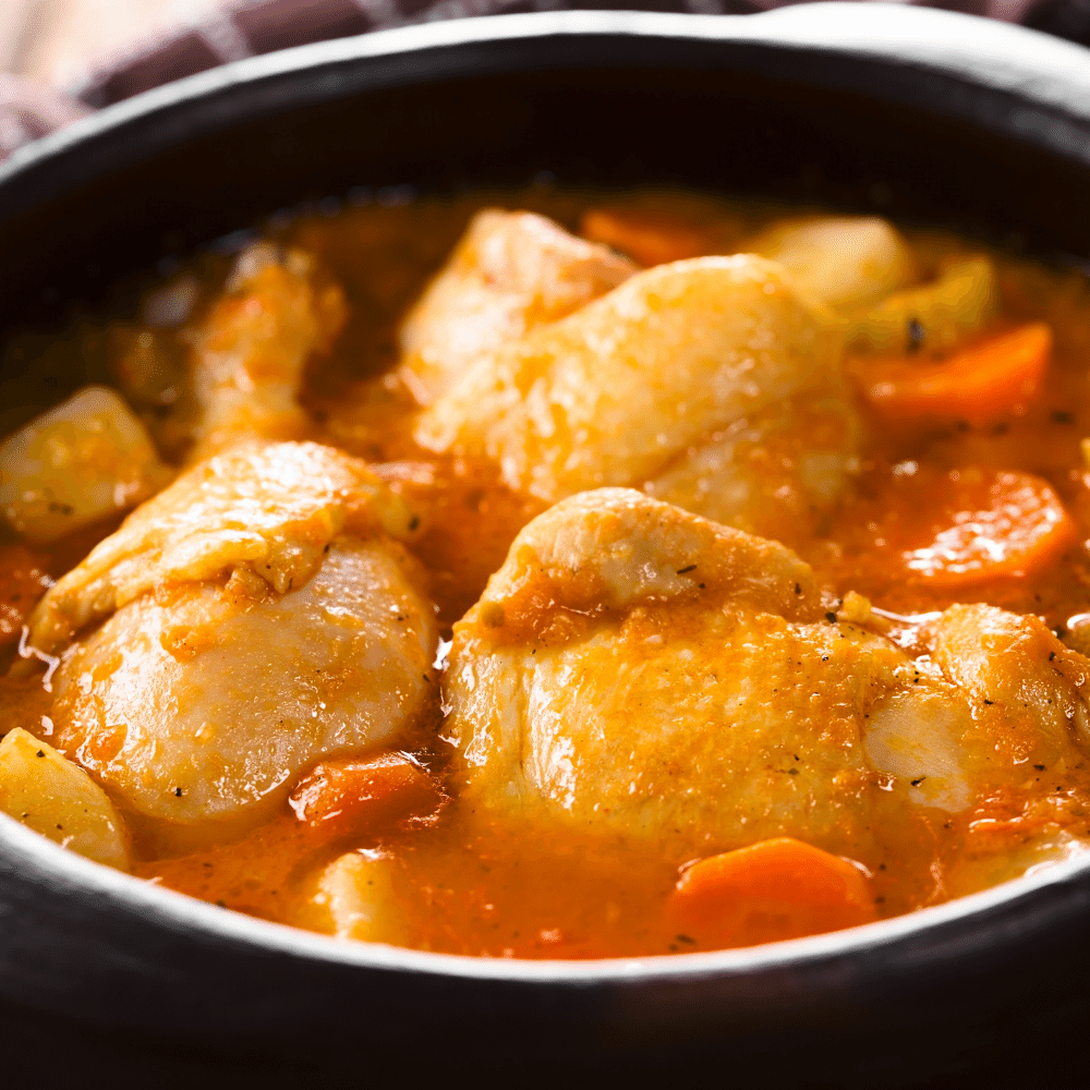 How to Pick Herbs that Go Well with Chicken Stew