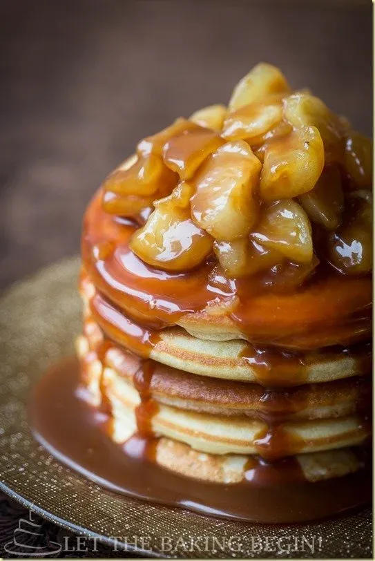 Caramel Apple Pie Pancakes
