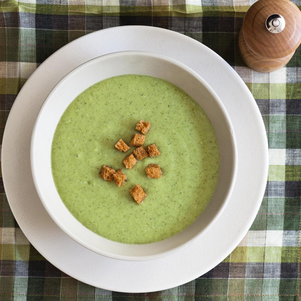 Creamy Broccoli Bisque