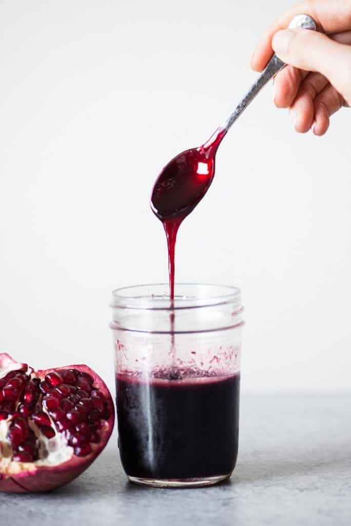 Pomegranate sauce