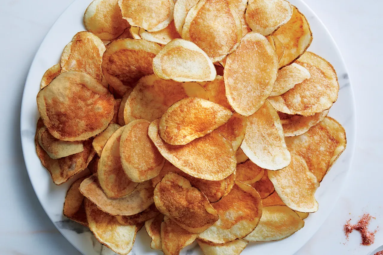Crispy Fried Potato Chips