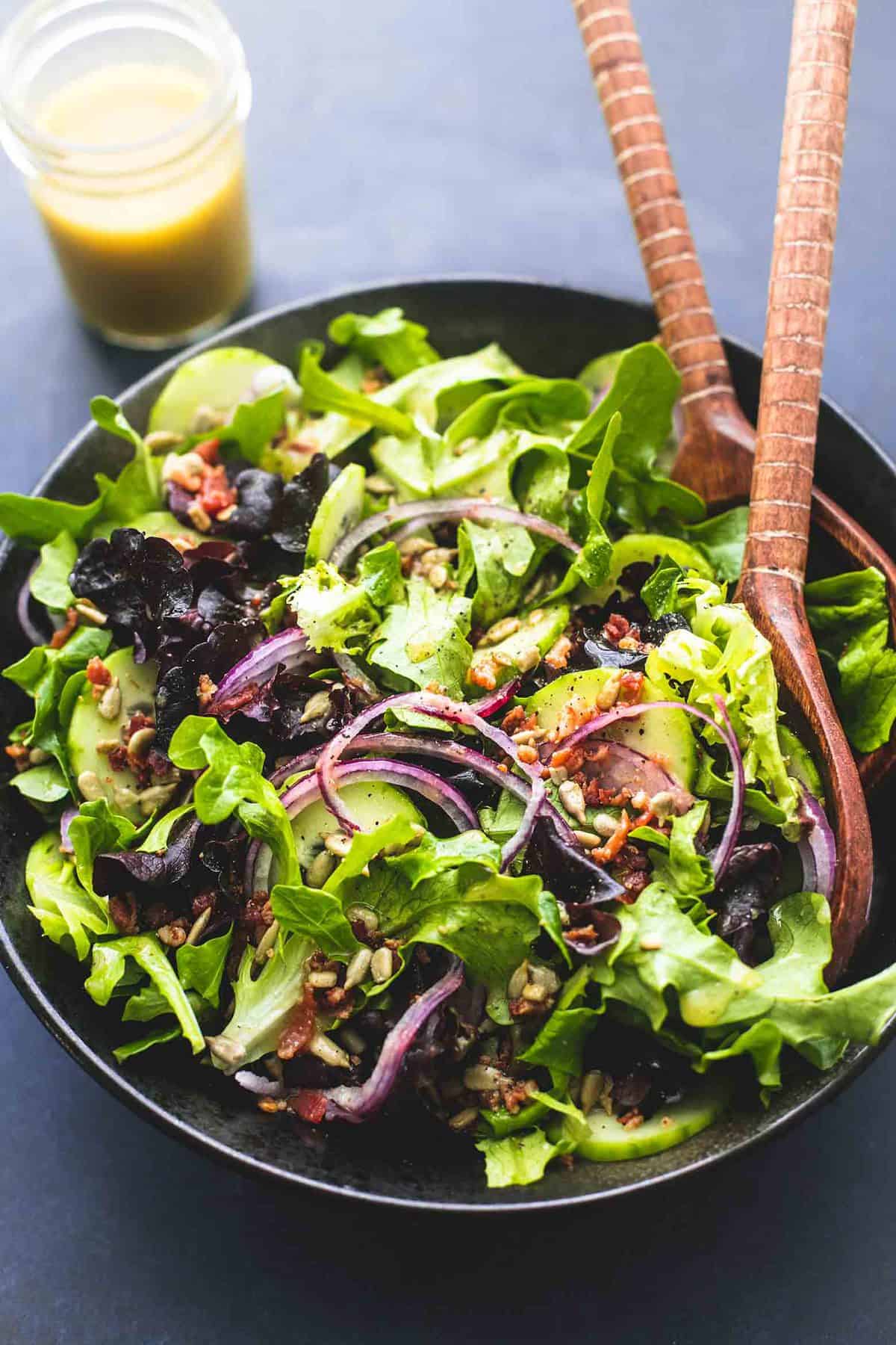 A Simple Mixed Green Salad