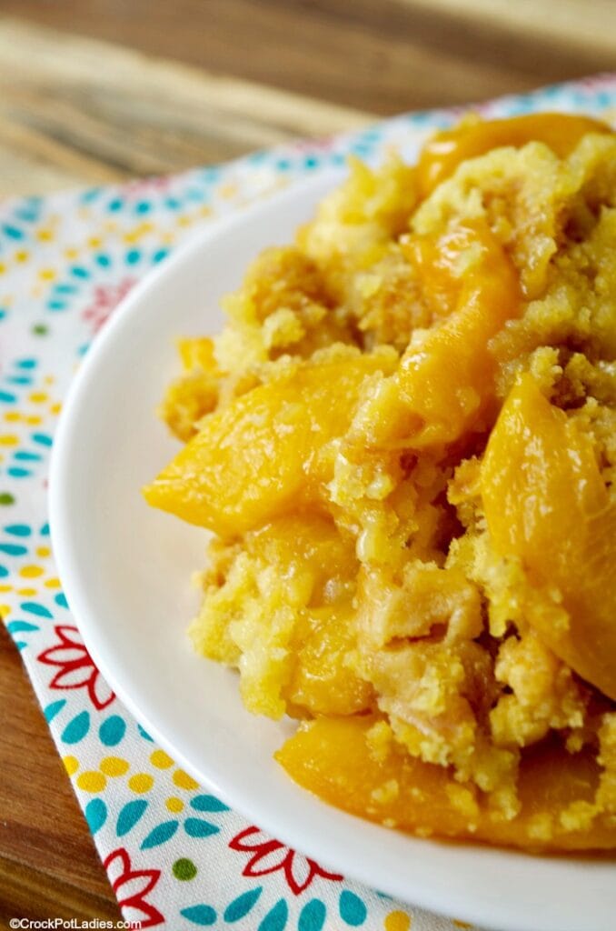 Crock-Pot Peach Dump Cake