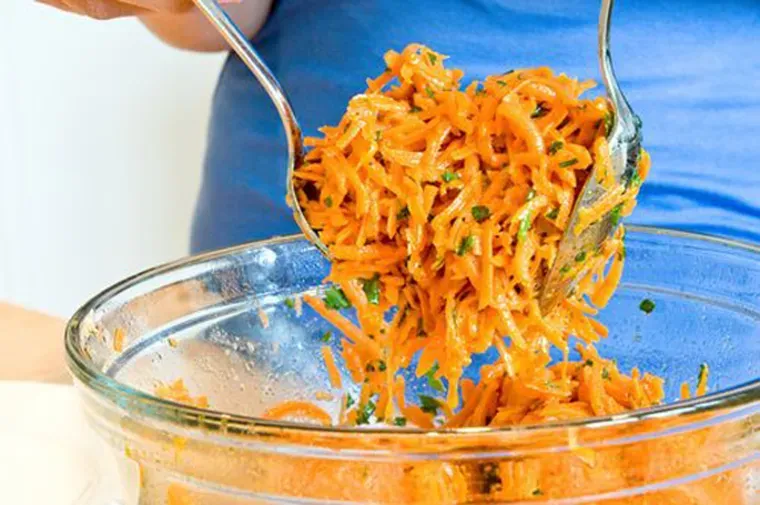French Grated Carrot Salad with Lemon Dijon Vinaigrette