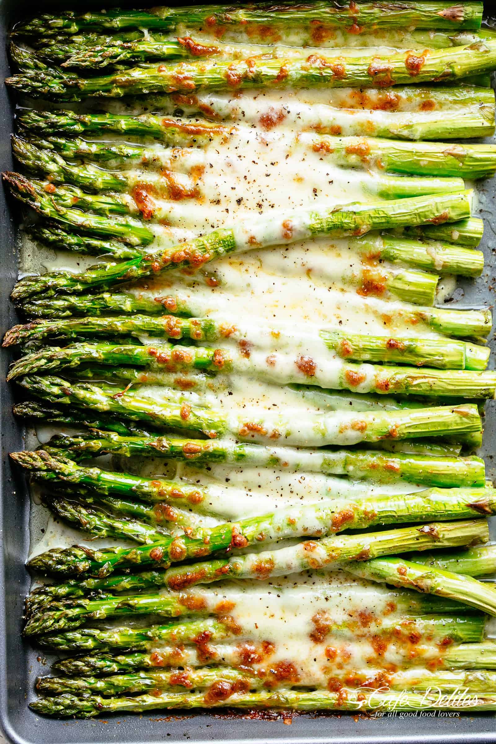 Keto Cheesy Garlic Roasted Asparagus