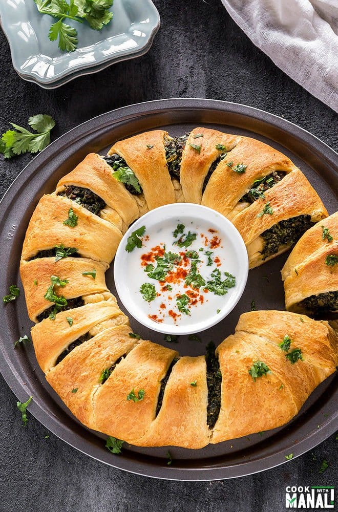 Mushroom Spinach Ricotta Crescent Ring