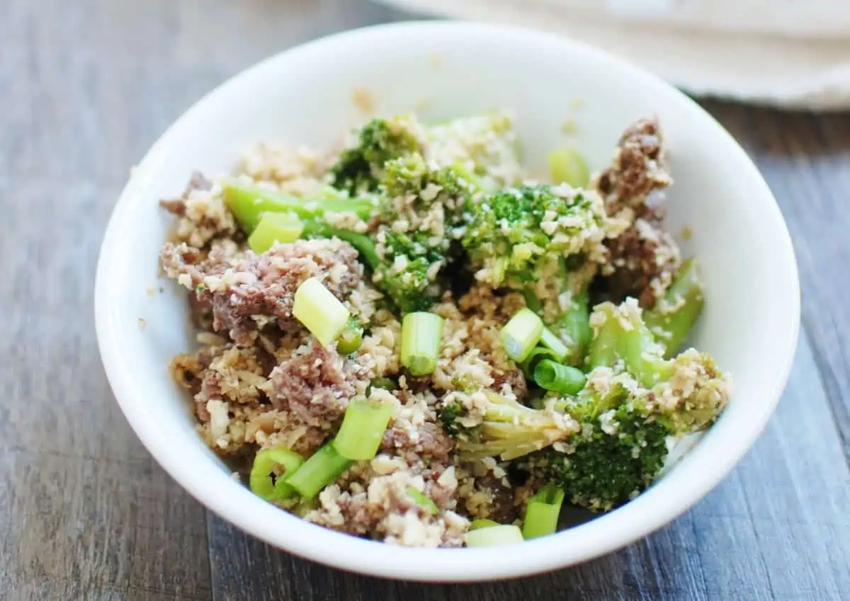 Soy Glazed Ground Beef Bowl with Cauliflower Rice & Broccoli