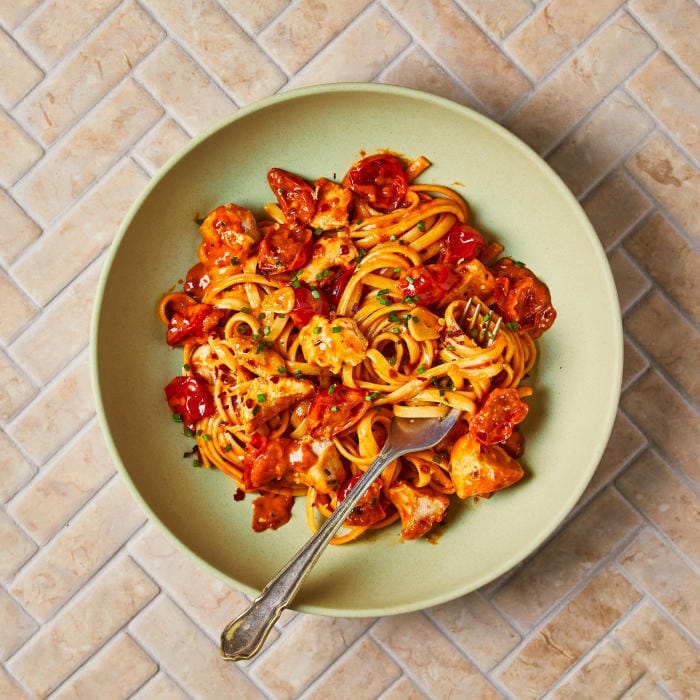 Chicken Linguine With Tomatoes And Chilli