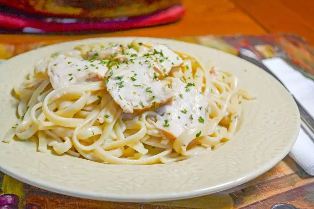 Creamy Chicken Linguine