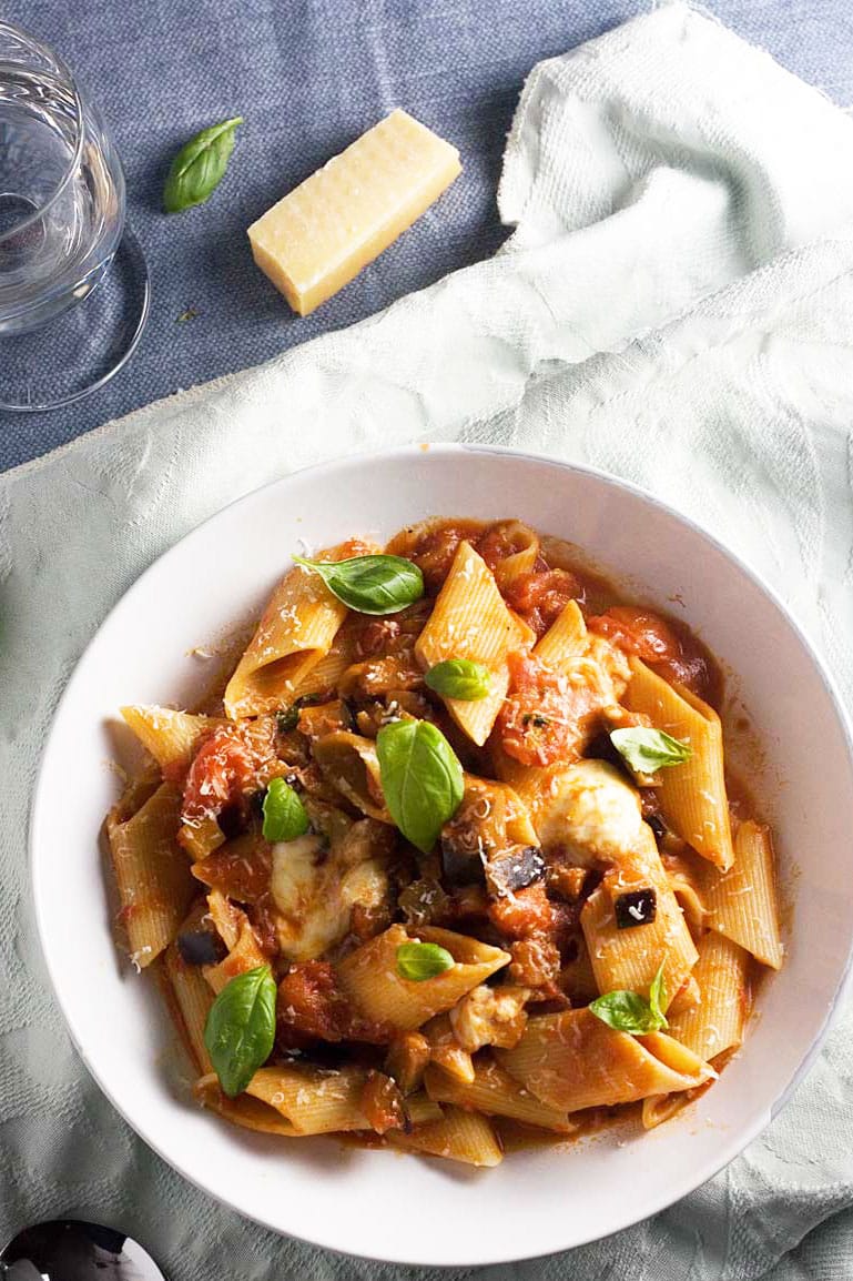 Paccheri alle Melanzane (Pasta with Fried Eggplant)