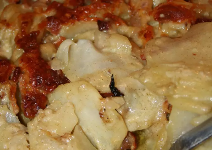 Cheesy Hasselback Potato Gratin