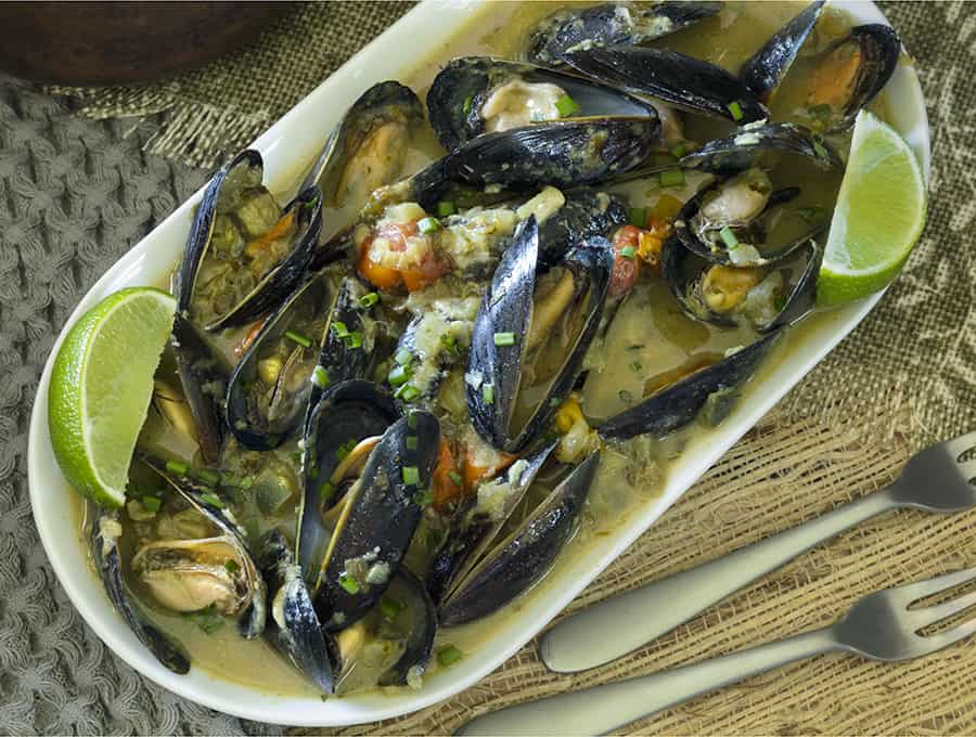 Green Thai Curry Mussels