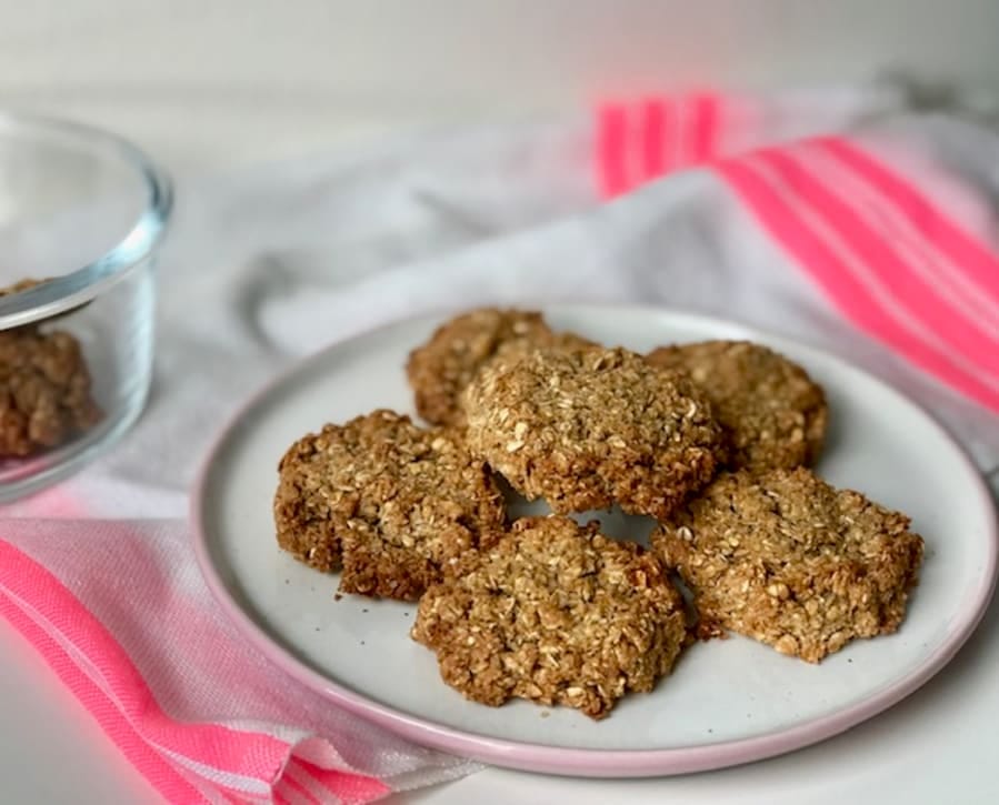 Oat and Shredded Coconut Cookies