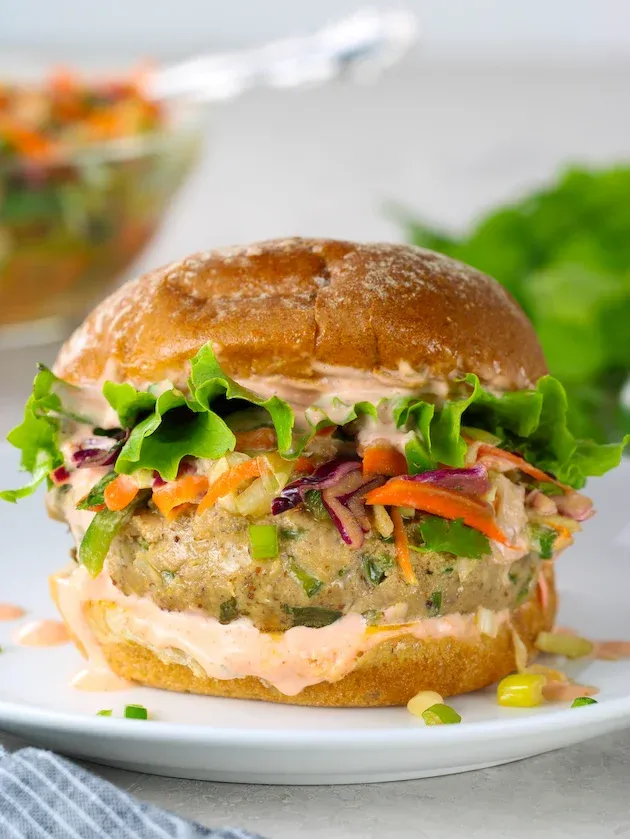 Ahi Tuna Burgers with Sriracha Aioli