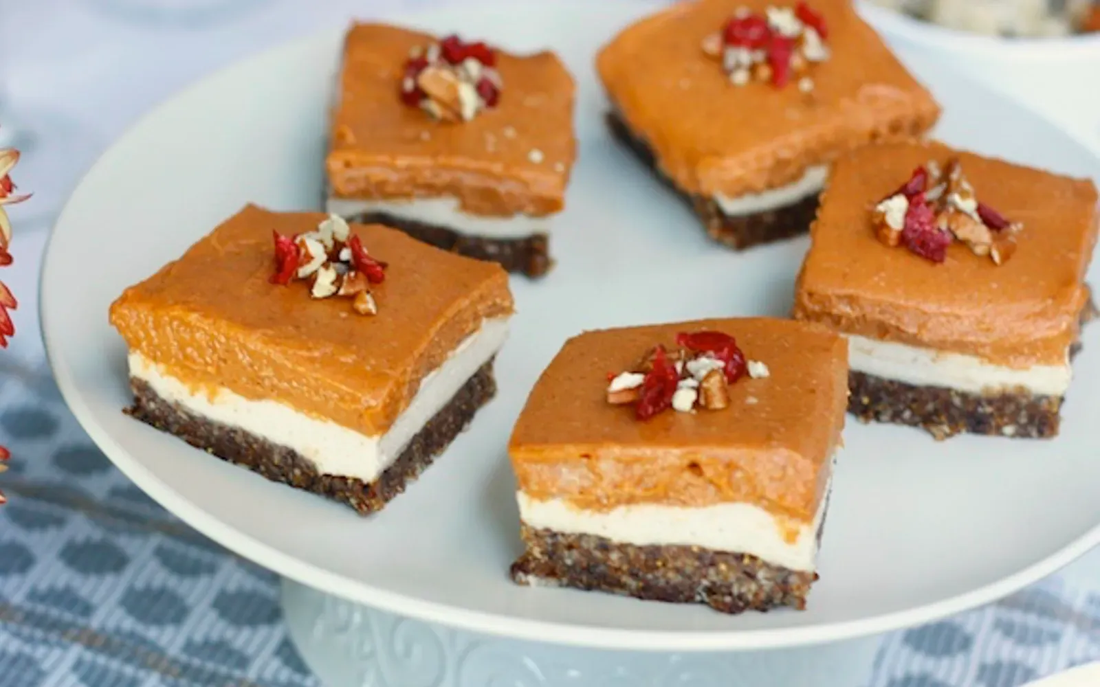 Raw Pumpkin Spiced Mamey Cheesecake Bites