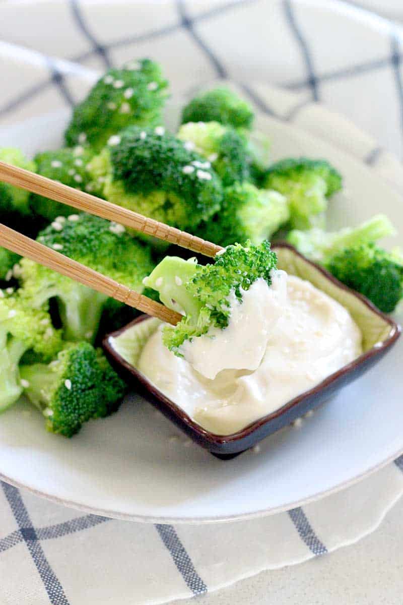 Steamed Broccoli with Soy Mayo Dip