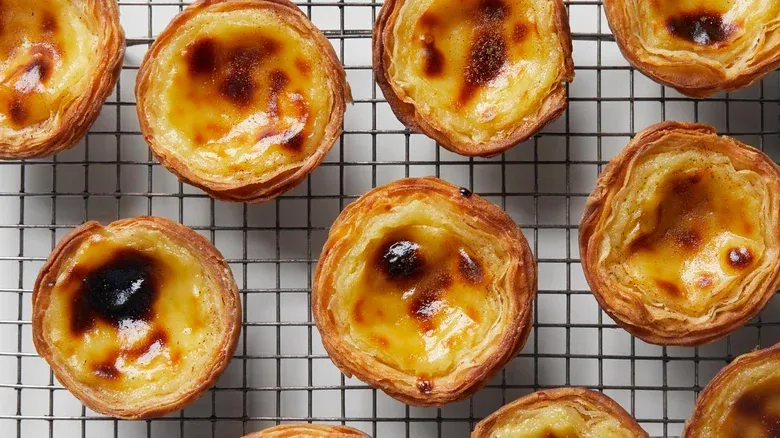 How to Reheat Egg Tart