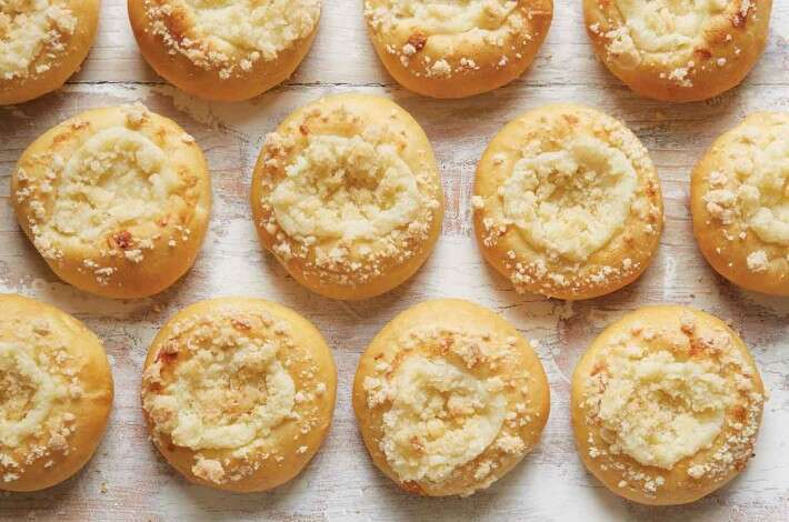How to Reheat Kolaches