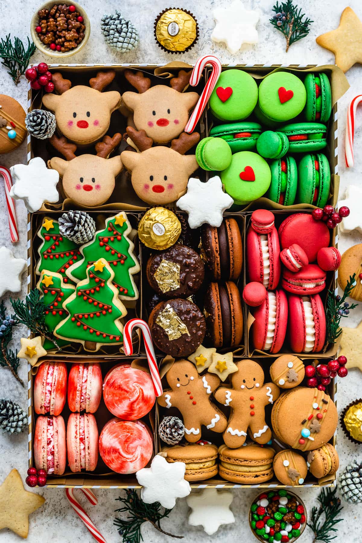 Christmas Macarons