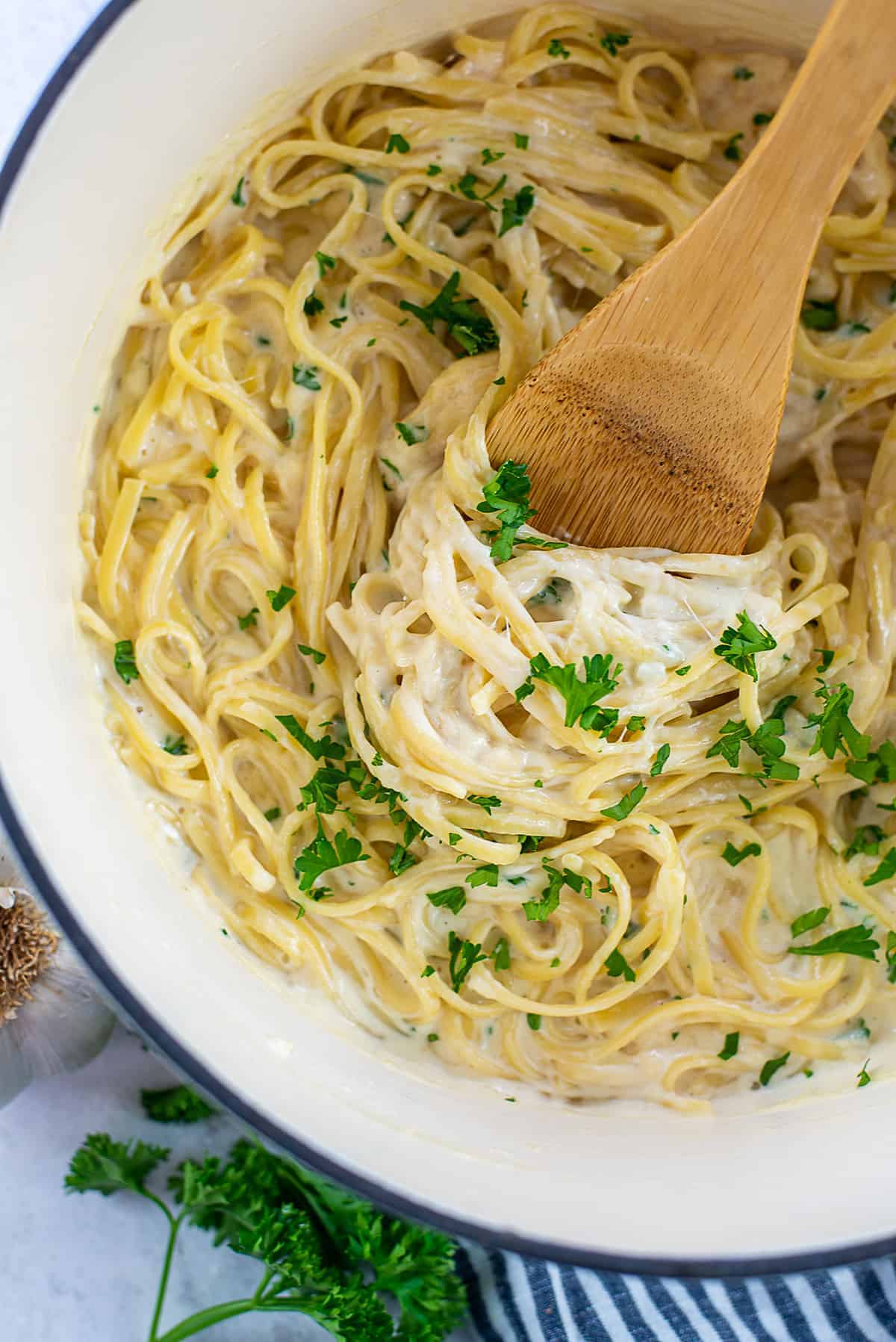 One-Pot Creamy Garlic Pasta