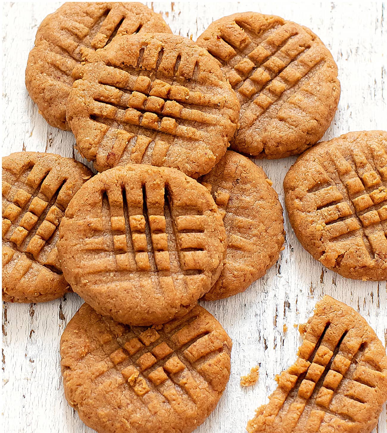 2-Ingredient Peanut Butter Banana Cookies