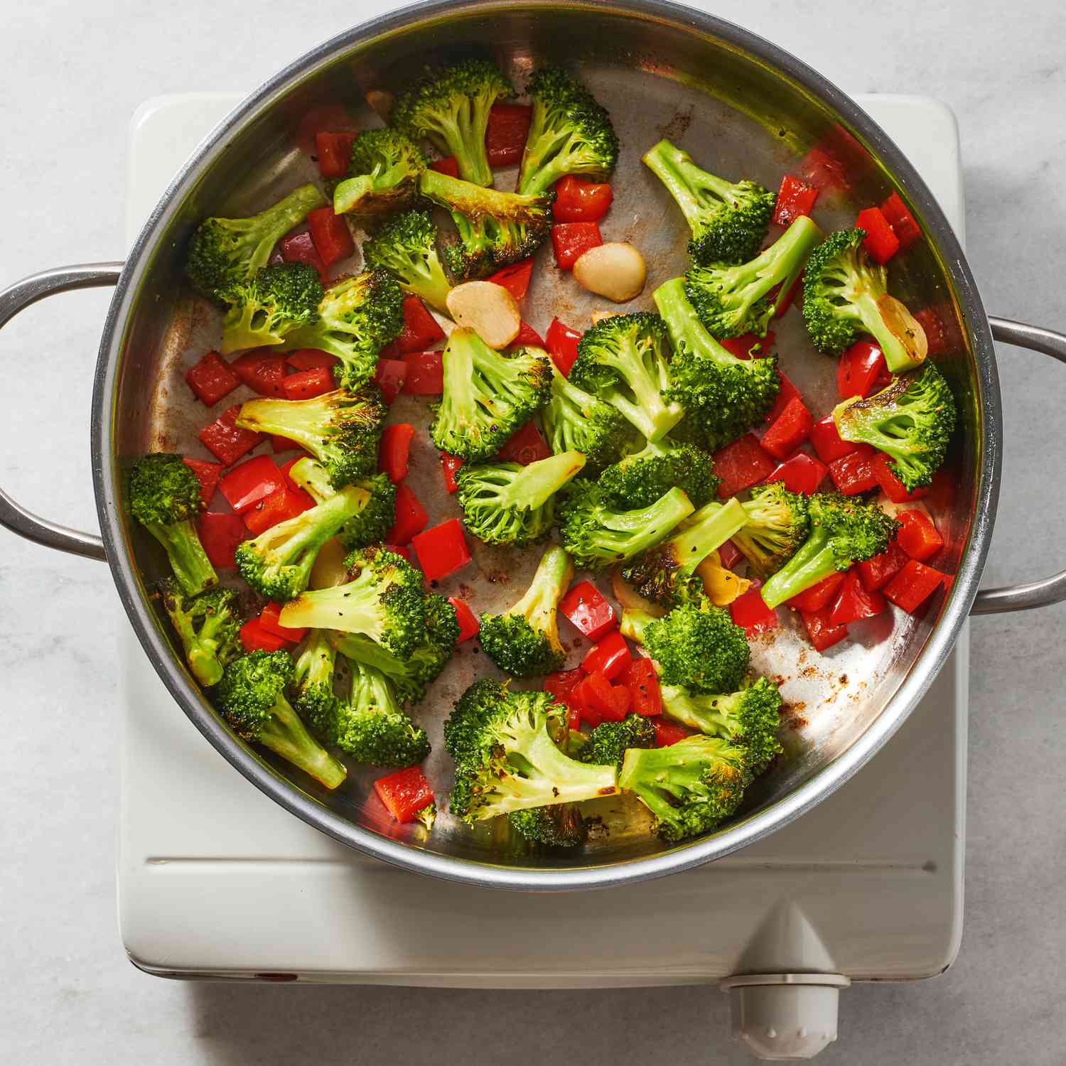 5-Ingredient One-Pot Garlicky Shrimp & Broccoli