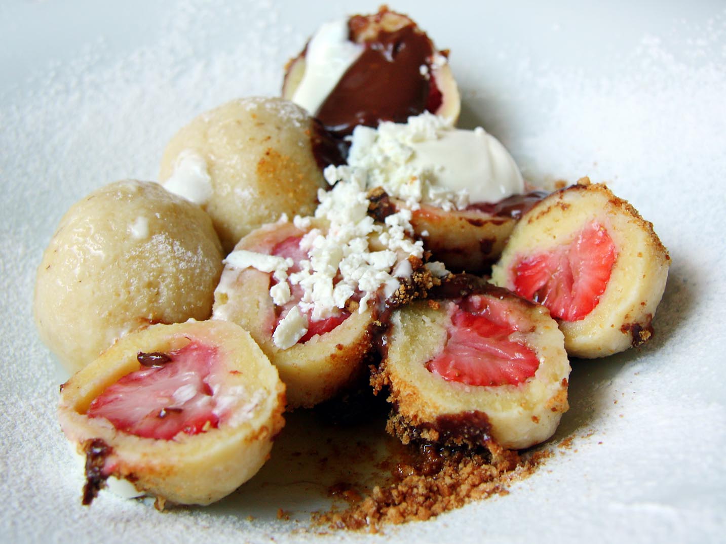 Czech Republic Snack: Ovocné Knedlíky