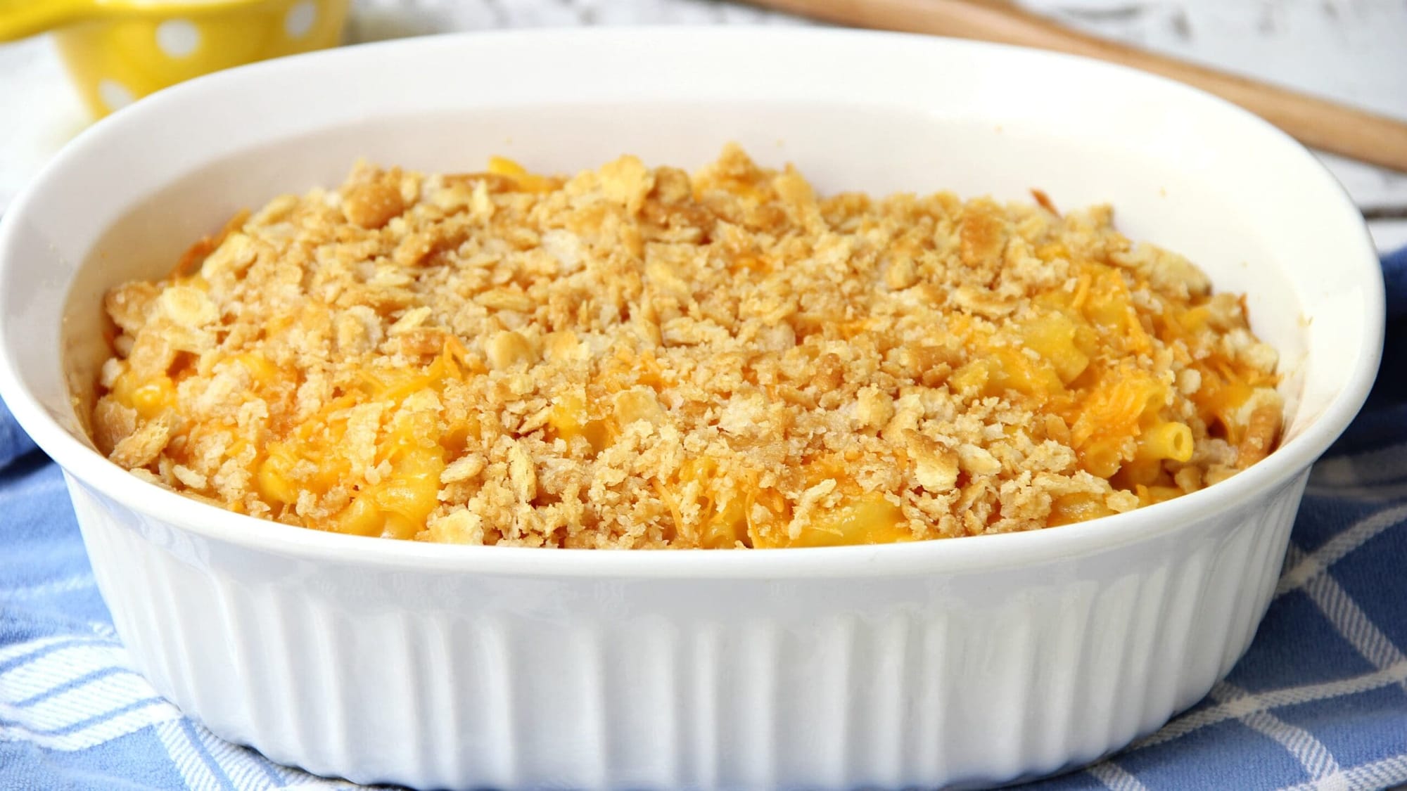 Homemade Mac and Cheese with Ritz Crackers