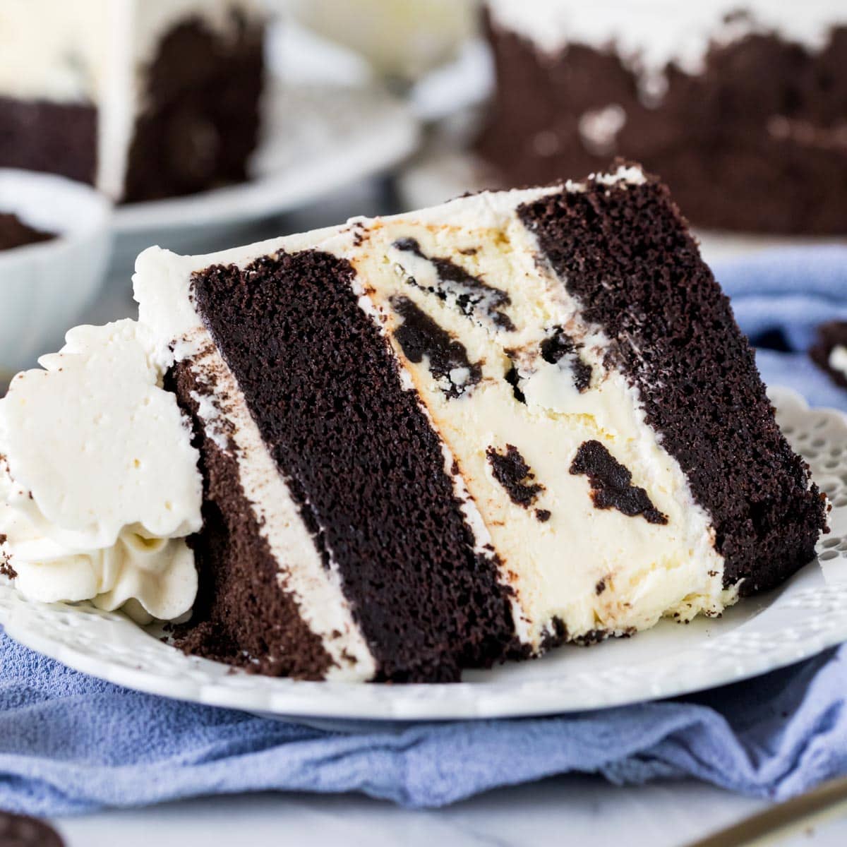 Cheesecake Cake