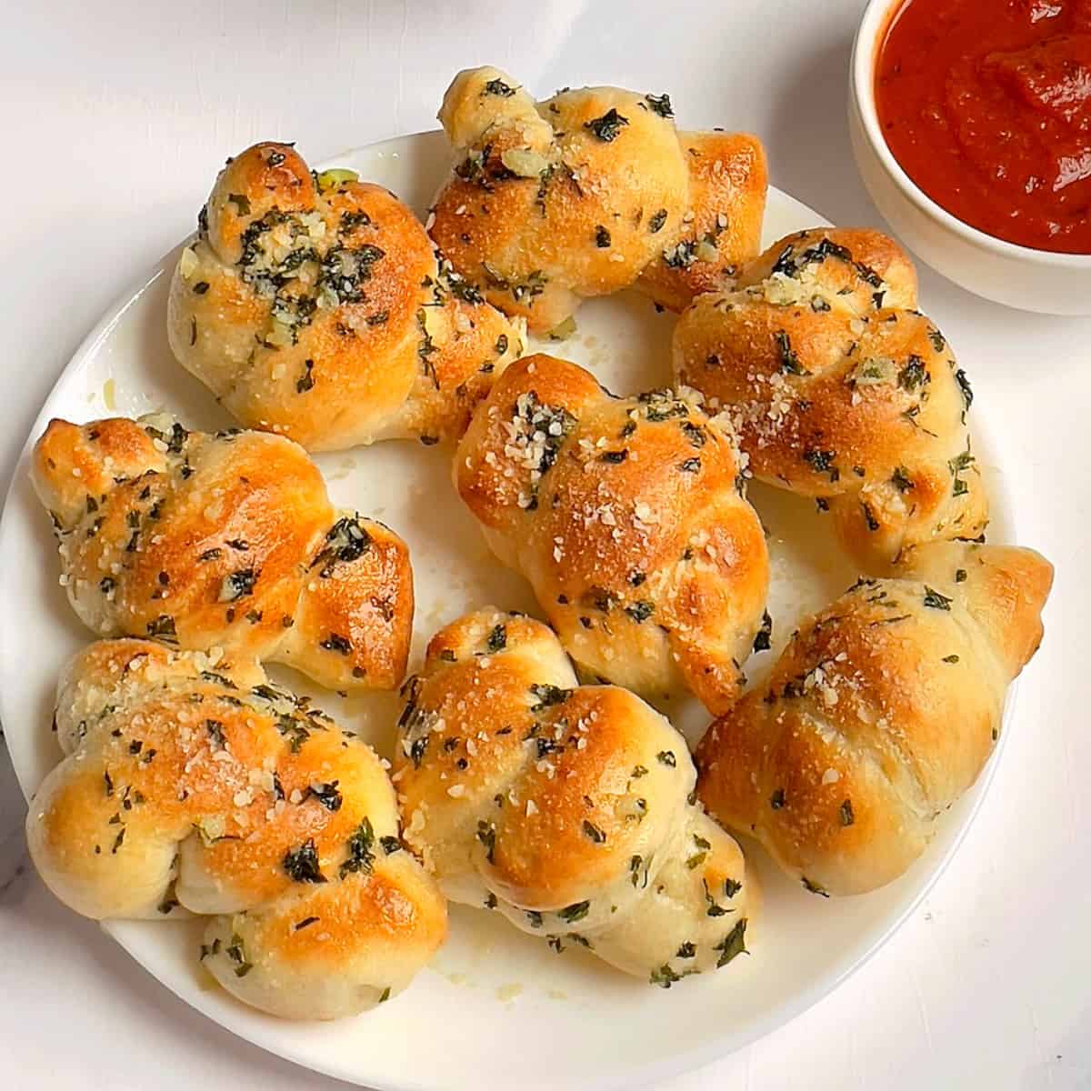 Air Fryer Garlic Knots Recipe