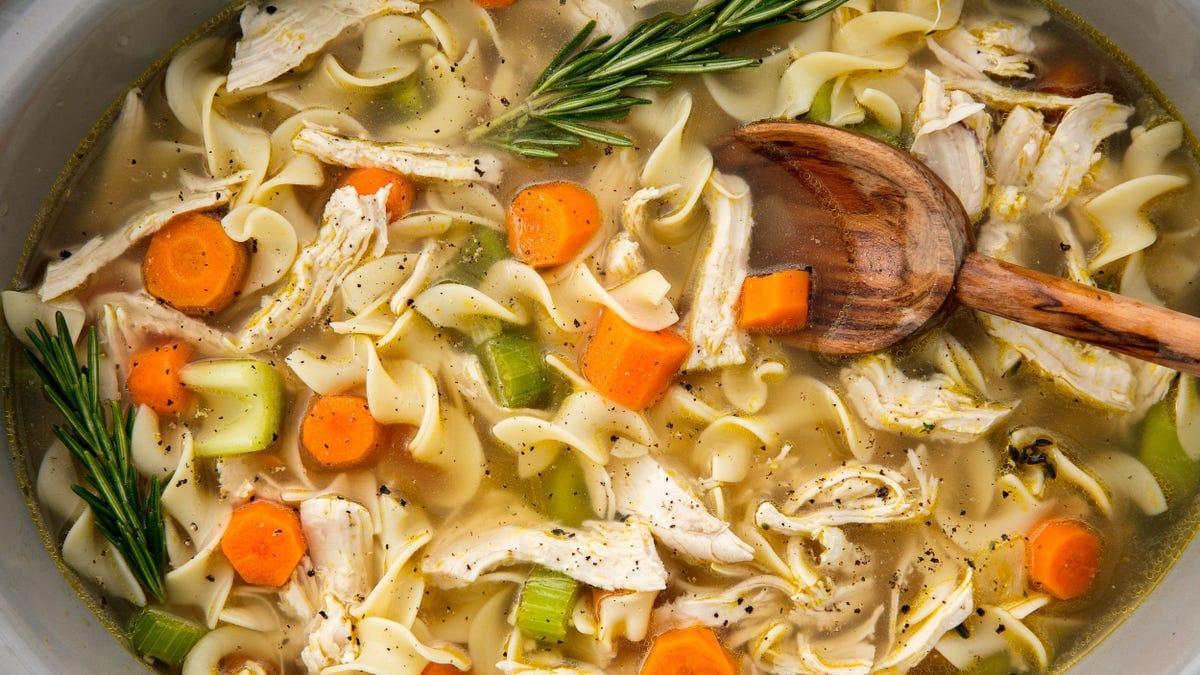 Slow Cooker Chicken Noodle Soup Recipe