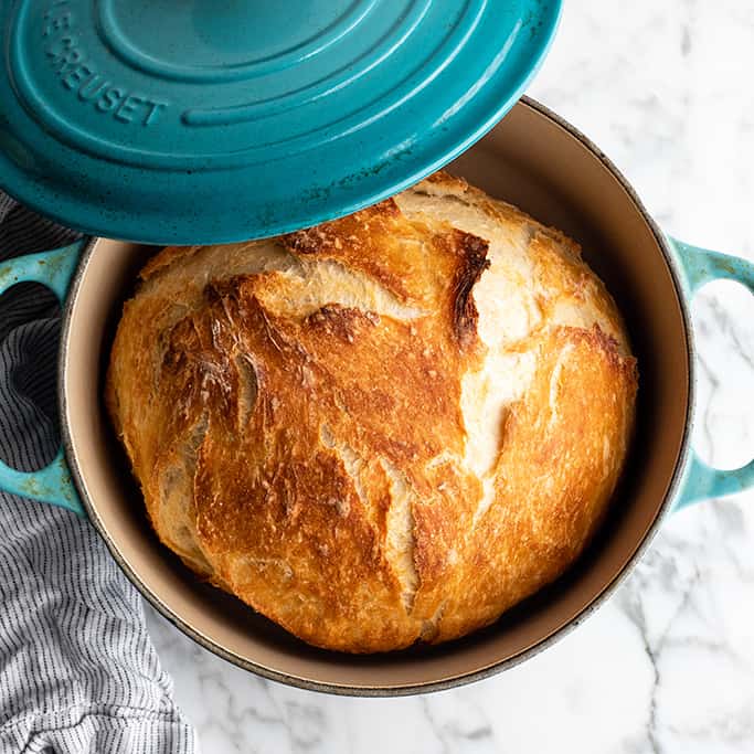No-Knead Dutch Oven Bread Recipe