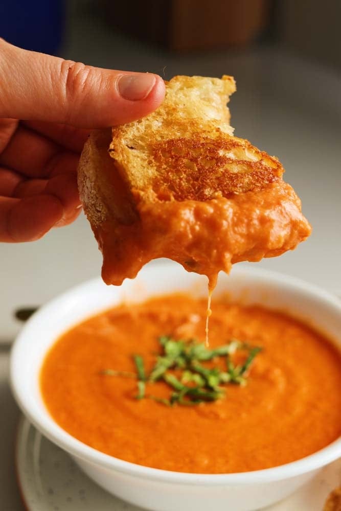 Classic Grilled Cheese and Tomato Soup Recipe