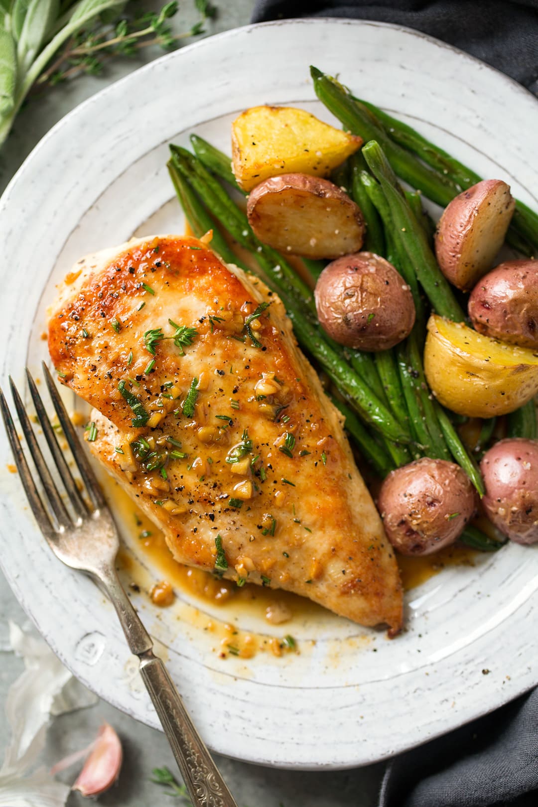 Easy Skillet Chicken Recipe