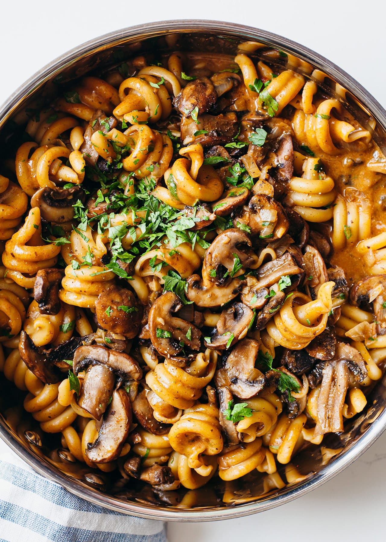 One-Pot Mushroom Stroganoff